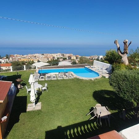 Appartamenti Borgo Panoramico N 4 Тропеа Екстериор снимка