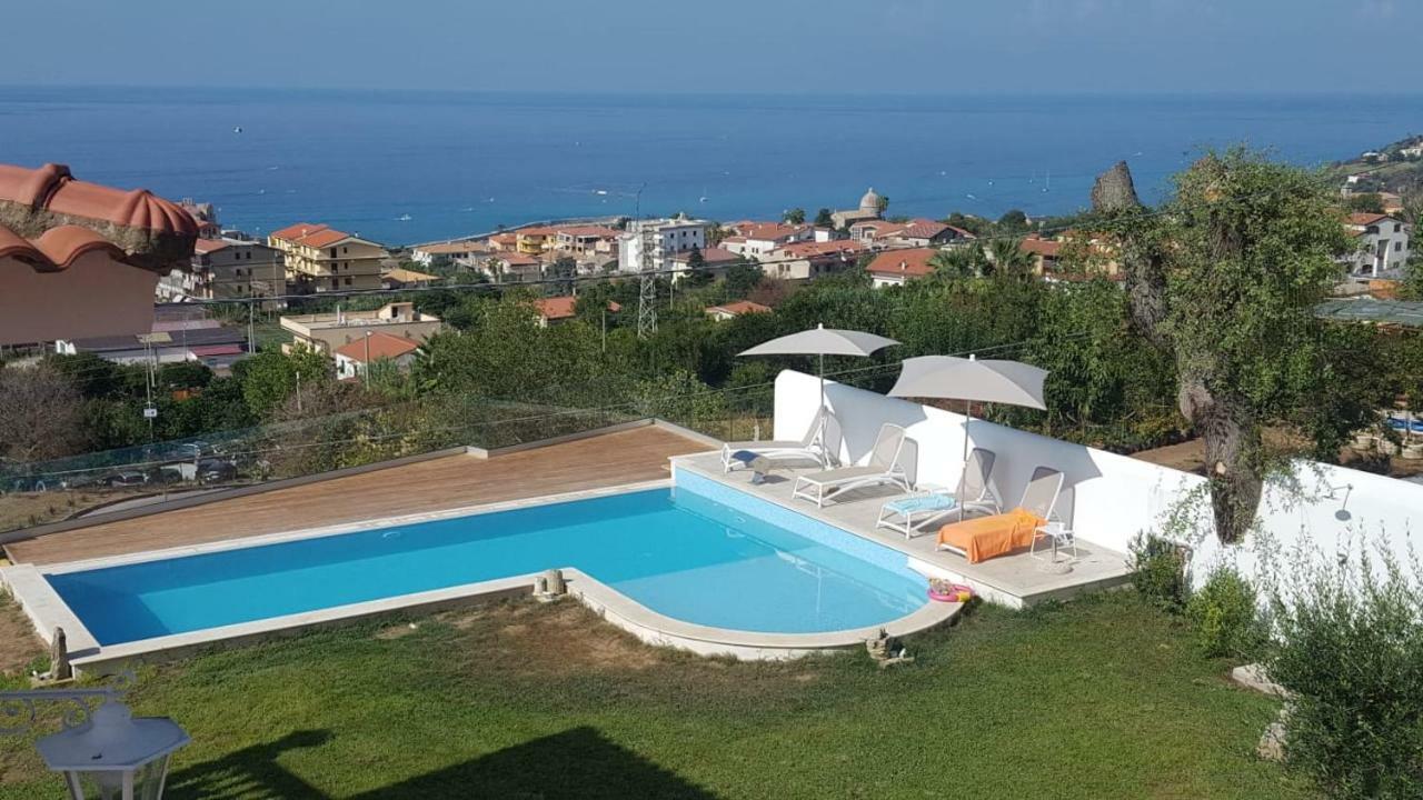 Appartamenti Borgo Panoramico N 4 Тропеа Екстериор снимка
