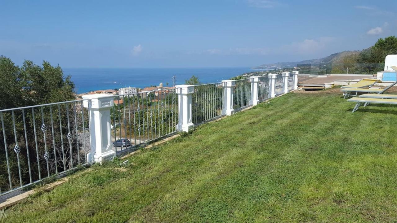 Appartamenti Borgo Panoramico N 4 Тропеа Екстериор снимка