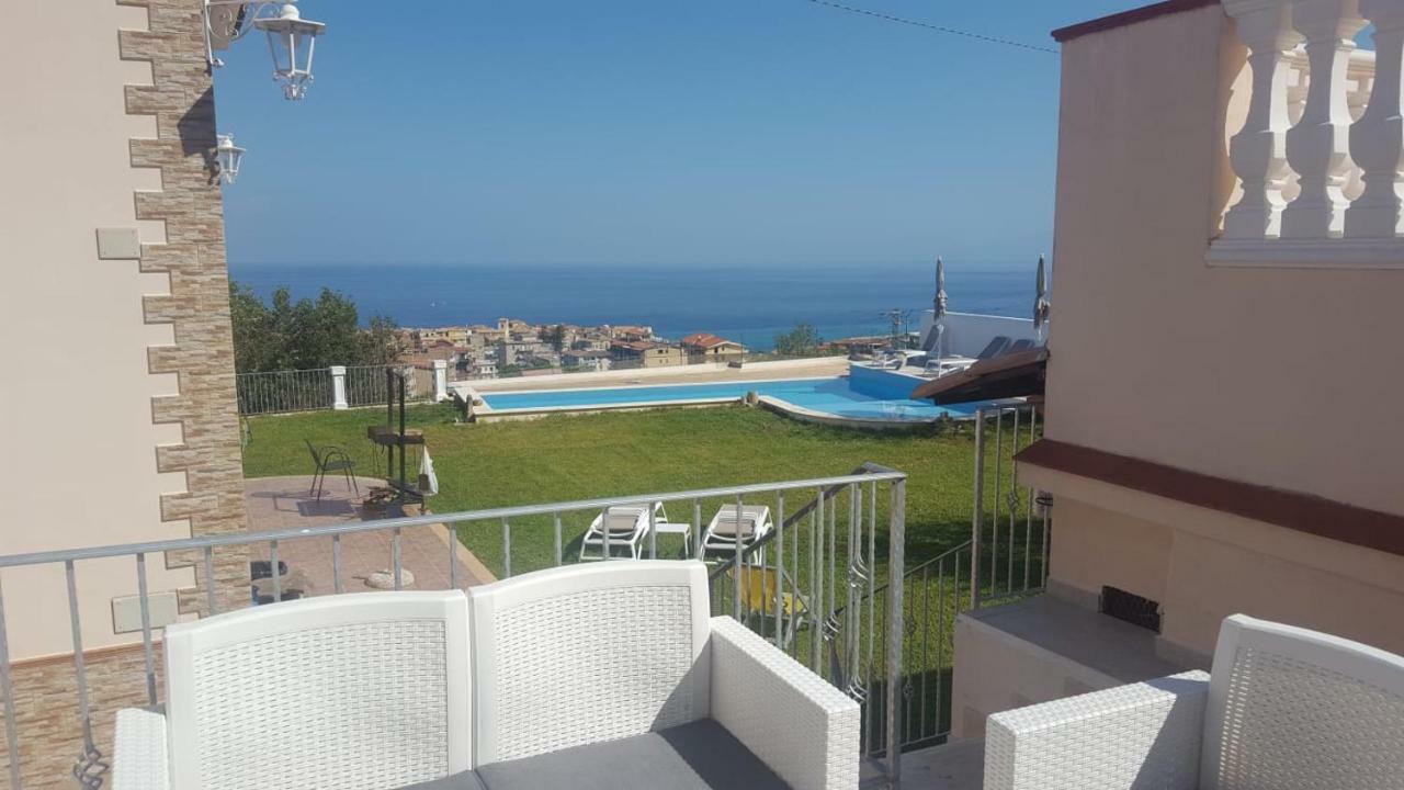 Appartamenti Borgo Panoramico N 4 Тропеа Екстериор снимка